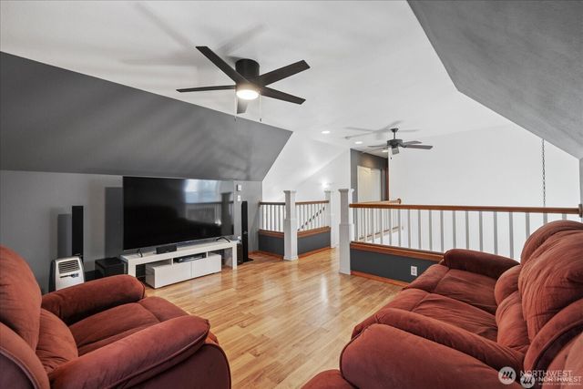 128 Milwaukee Boulevard S, Algona, WA 98001