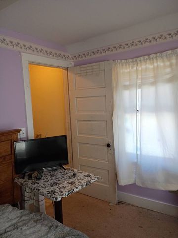 217 12th Street, East Moline, IL 61244