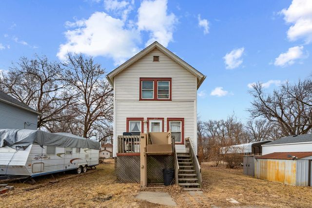 217 12th Street, East Moline, IL 61244