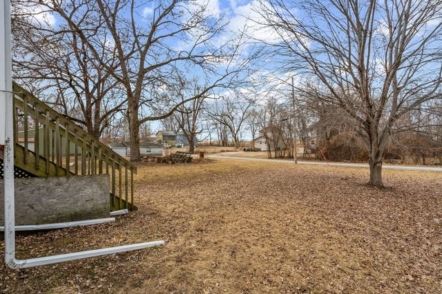 217 12th Street, East Moline, IL 61244