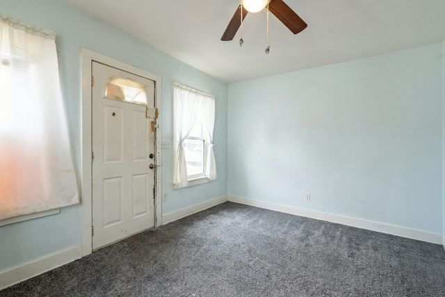 217 12th Street, East Moline, IL 61244