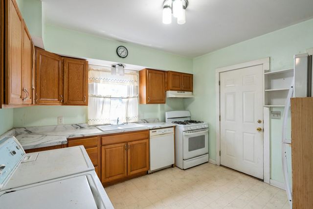 217 12th Street, East Moline, IL 61244