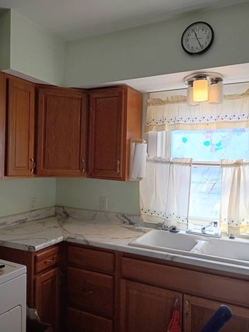 217 12th Street, East Moline, IL 61244