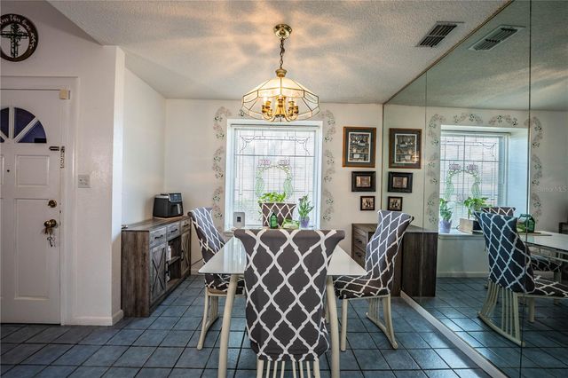 85 COUNTRY CLUB LANE, Mulberry, FL 33860