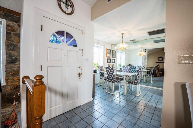 85 COUNTRY CLUB LANE, Mulberry, FL 33860