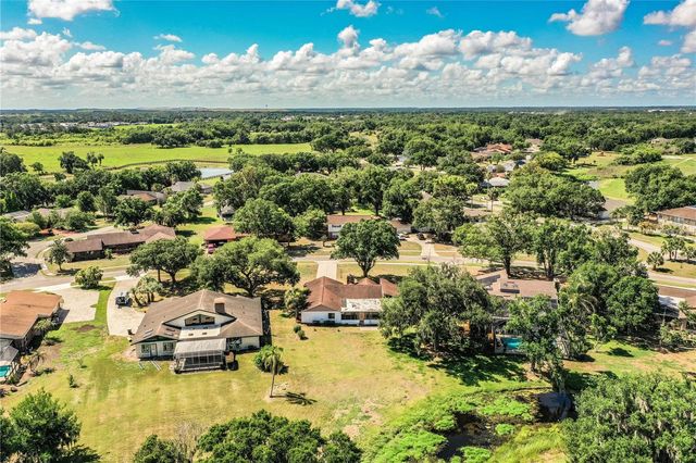 85 COUNTRY CLUB LANE, Mulberry, FL 33860