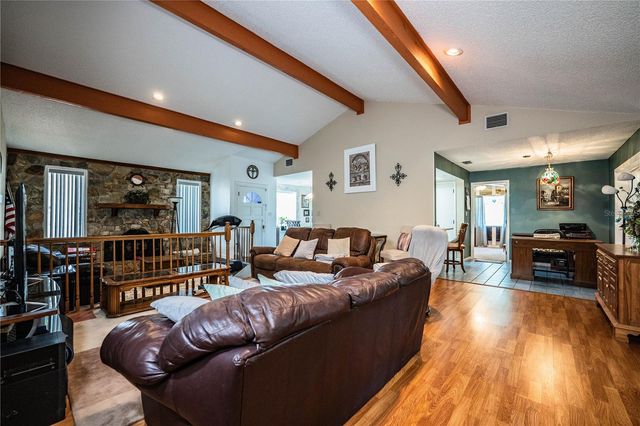 85 COUNTRY CLUB LANE, Mulberry, FL 33860