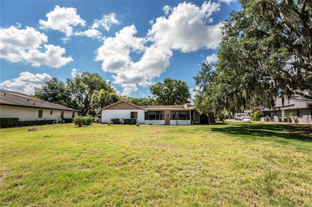 85 COUNTRY CLUB LANE, Mulberry, FL 33860
