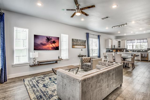 203 S Village Way, Lewisville, TX 75057