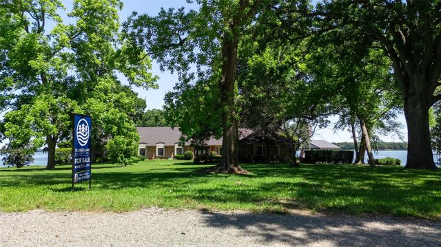 39 Lakeside Drive, Star Harbor, TX 75148