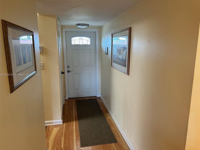 371 S Hollybrook Dr 308, Pembroke Pines, FL 33025
