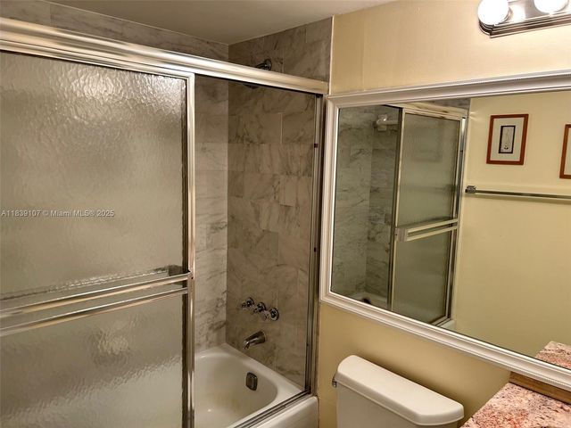 371 S Hollybrook Dr 308, Pembroke Pines, FL 33025