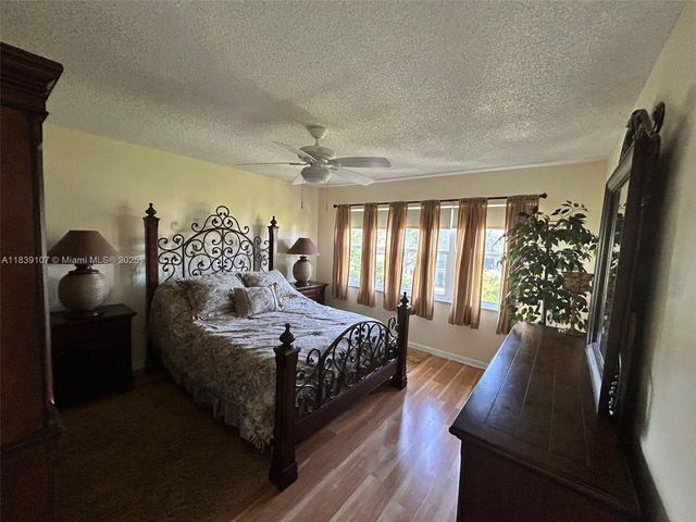 371 S Hollybrook Dr 308, Pembroke Pines, FL 33025