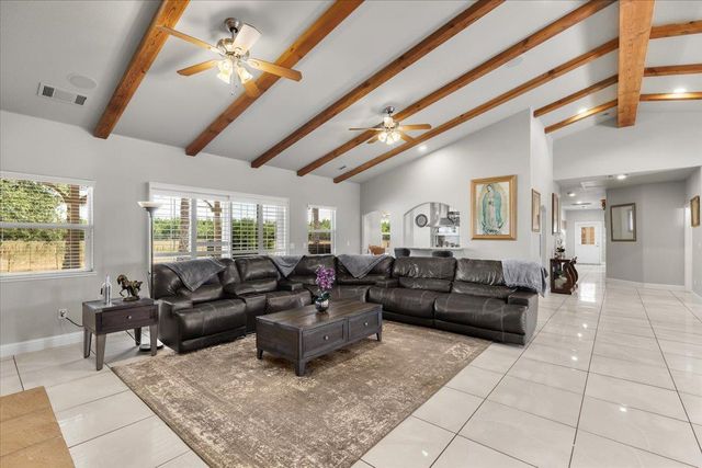 31011 Edwards Ave, Oakdale, CA 95361