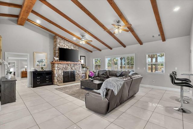 31011 Edwards Ave, Oakdale, CA 95361