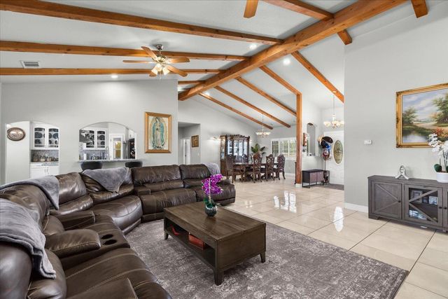 31011 Edwards Ave, Oakdale, CA 95361