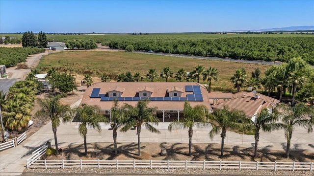 31011 Edwards Ave, Oakdale, CA 95361