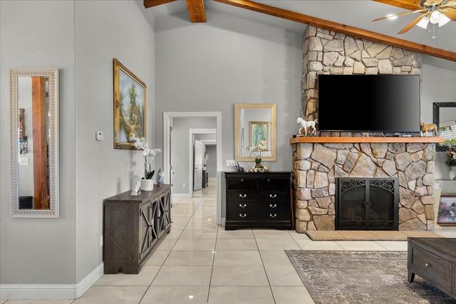 31011 Edwards Ave, Oakdale, CA 95361