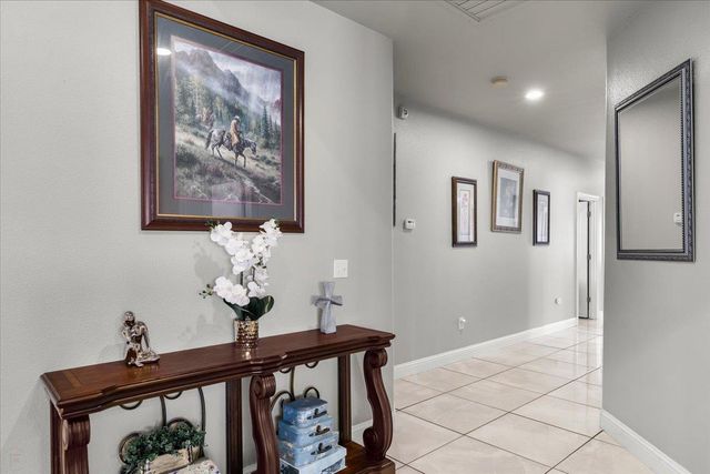 31011 Edwards Ave, Oakdale, CA 95361