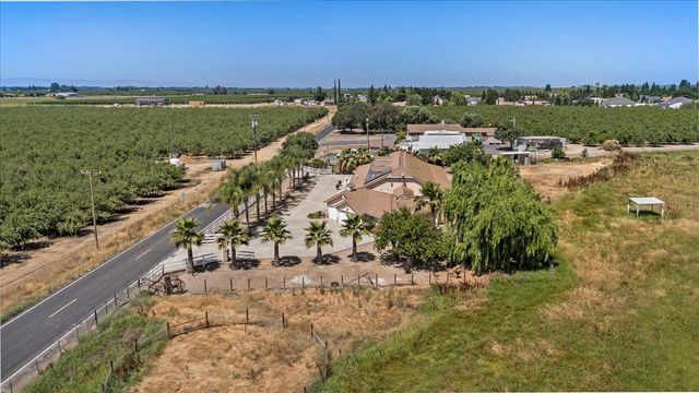 31011 Edwards Ave, Oakdale, CA 95361