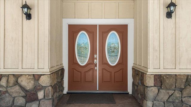 31011 Edwards Ave, Oakdale, CA 95361