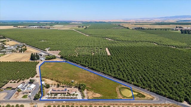 31011 Edwards Ave, Oakdale, CA 95361