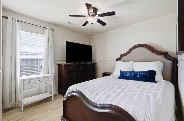905 Sandrock Road, Bentonville, AR 72712