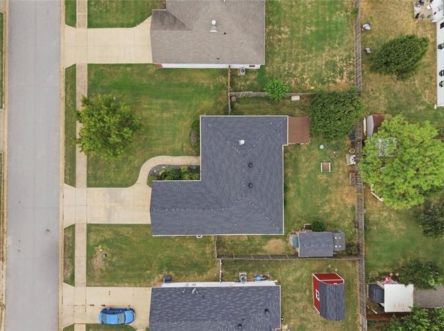 905 Sandrock Road, Bentonville, AR 72712