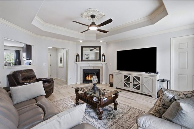 905 Sandrock Road, Bentonville, AR 72712