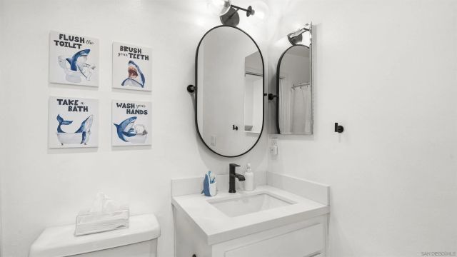 8490 Via Sonoma 10, La Jolla, CA 92037