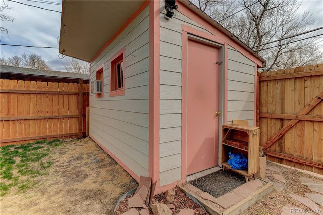 1962 S Logan Street, Denver, CO 80210