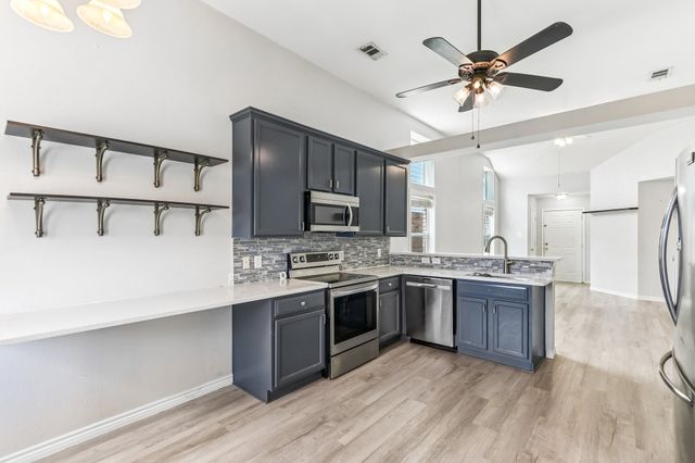 9012 Wayne Street, Cross Roads, TX 76227