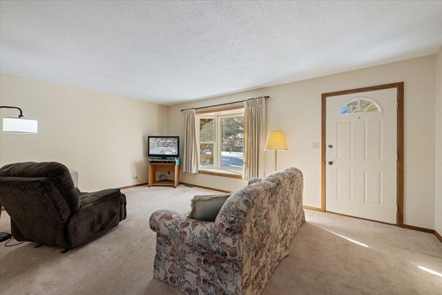 1014 NE 5th Avenue, Grand Rapids, MN 55744