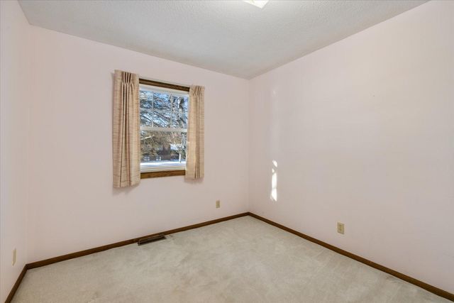 1014 NE 5th Avenue, Grand Rapids, MN 55744