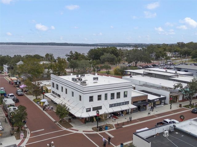 792 W MONTROSE STREET 205, Clermont, FL 34711