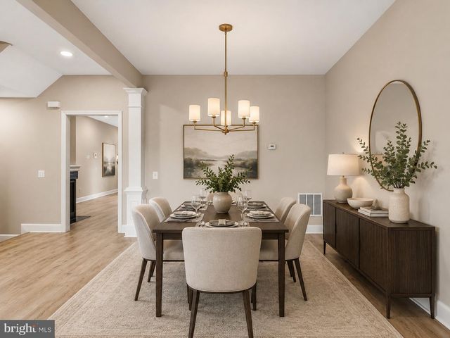 2512 TERRA COTTA CIR, Herndon, VA 20171