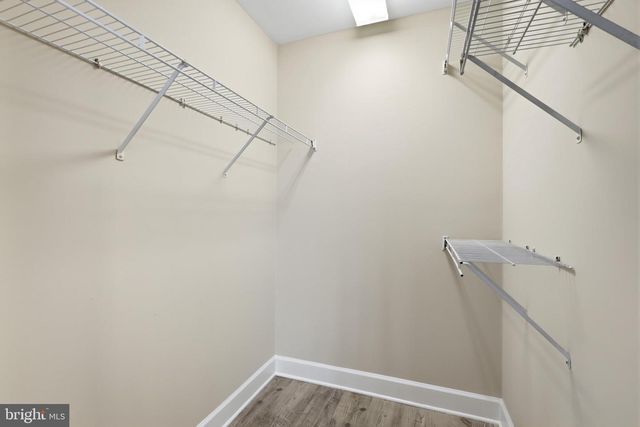 2512 TERRA COTTA CIR, Herndon, VA 20171