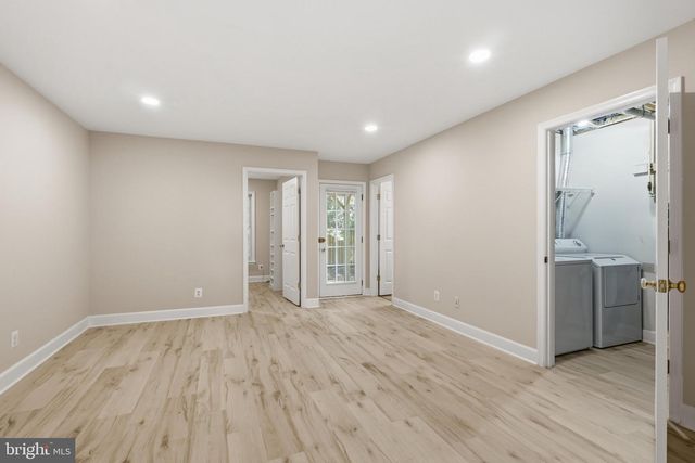2512 TERRA COTTA CIR, Herndon, VA 20171