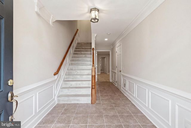 2512 TERRA COTTA CIR, Herndon, VA 20171