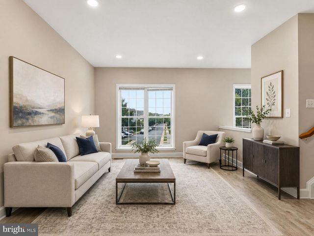 2512 TERRA COTTA CIR, Herndon, VA 20171
