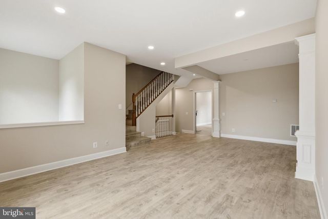 2512 TERRA COTTA CIR, Herndon, VA 20171