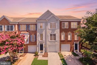 2512 TERRA COTTA CIR, Herndon, VA 20171
