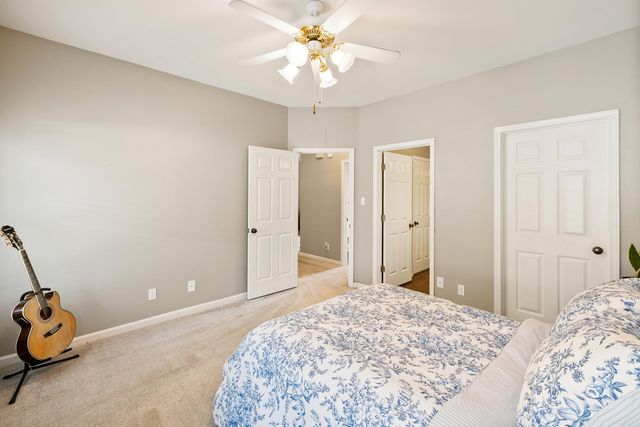 2221 E Longhills Road, Benton, AR 72019