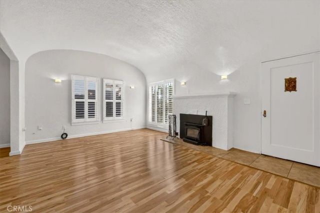 256 N Sierra Vista, Fresno, CA 93702