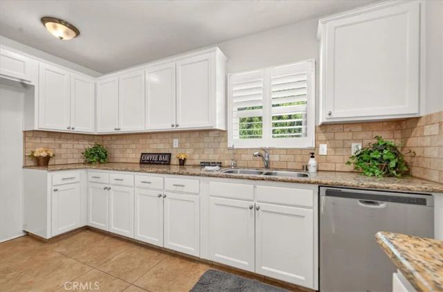 256 N Sierra Vista, Fresno, CA 93702