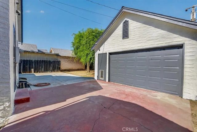 256 N Sierra Vista, Fresno, CA 93702