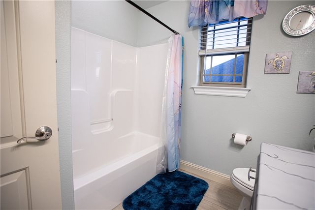 203 Colville Street, Lowell, AR 72745