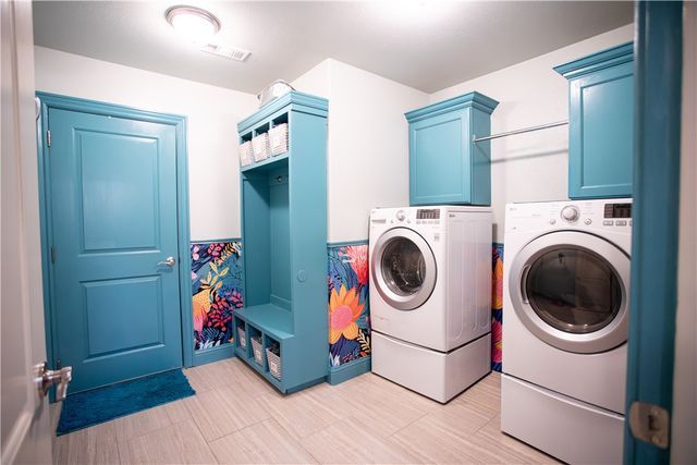 203 Colville Street, Lowell, AR 72745