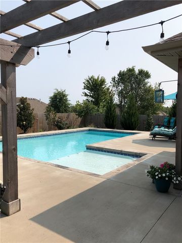 203 Colville Street, Lowell, AR 72745