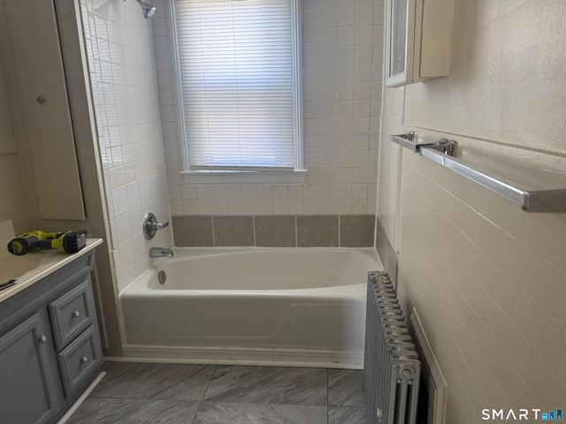 78-80 Benton Street 2nd floor, Manchester, CT 06040